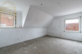 OG Wohnzimmer - Modernisiertes Einfamilienhaus mit großem Garten in Peine-Schmedenstedt! Mein Haus=Mein Makler!