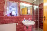 Badezimmer - Großzügiges Einfamilienhaus mit Garten und Sauna in Kneitlingen! Mein Haus = Mein Partner!