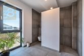 OG Badezimmer - Neuwertige Doppelhaushälfte in Fallersleben mit hochwertiger Ausstattung! Mein Haus = Mein Partner!