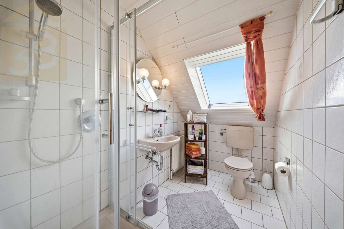 Duschbad OG