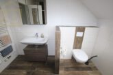 Badezimmer - Neuwertige Doppelhaushälfte mit Terrasse in Top Lage von Wendschott! Meine Immobilie = Mein Partner