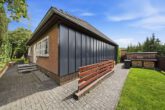 Hausansicht - Gepflegtes Einfamilienhaus mit Pool in sehr guter Lage!