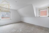 OG Wohnzimmer (4) - Modernisiertes Einfamilienhaus mit Garten und Garage in Peine-Schmedenstedt! Mein Haus=Mein Makler!