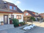 Hausansicht - Charmante Doppelhaushälfte mit Kamin, Terrasse und Garten in Vorsfelde!