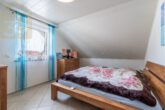 DG Schlafzimmer - Modernes Einfamilienhaus mit Sauna, Kaminofen und Garten in Kästorf! Meine Immobilie=Mein Partner!