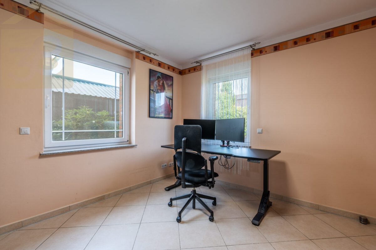 Arbeitszimmer