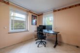 Arbeitszimmer - Modernes Einfamilienhaus mit Sauna, Kaminofen und Garten in Kästorf! Meine Immobilie=Mein Partner!