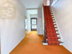 Flur - Einfamilienhaus mit alter Stallung und großem Grundstück!