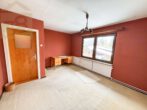 Schlafzimmer 2 OG - Einfamilienhaus mit alter Stallung und großem Grundstück!