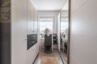 Ankleidezimmer OG