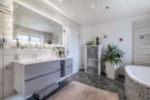 Badezimmer OG - Provisionsfrei für den Käufer! Einfamilienhaus in ruhiger Lage in Eischott bei Wolfsburg mit Garage!